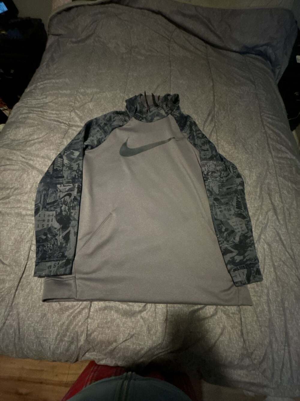 Nike Dri-Fit Graphic Swoosh Pullover Hoodie Men's XXL Tall Gray Black